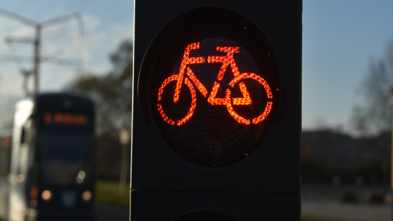 #faktenfreitag – Respekt durch Rücksicht - Polizei sucht Unfallschwerpunkte im Radverkehr   Foto: MeiDresden.de