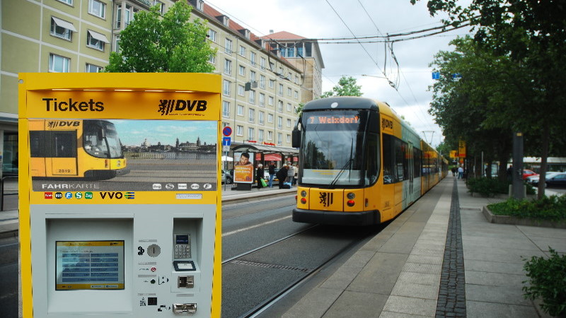 ÖPNV Tickets bald teurer?  Foto: Archiv/Bildmontage © MeiDresden.de/Mike Schiller