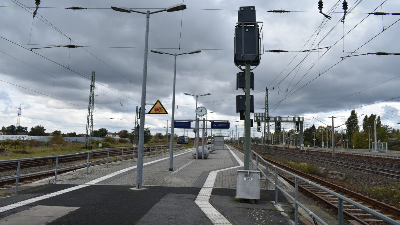 Heidenauer Umstiegskrimi von der S-Bahn in die Müglitztalbahn bleibt Bahnsteig 6/5 in Heidenau   Foto: © MeiDresden.de