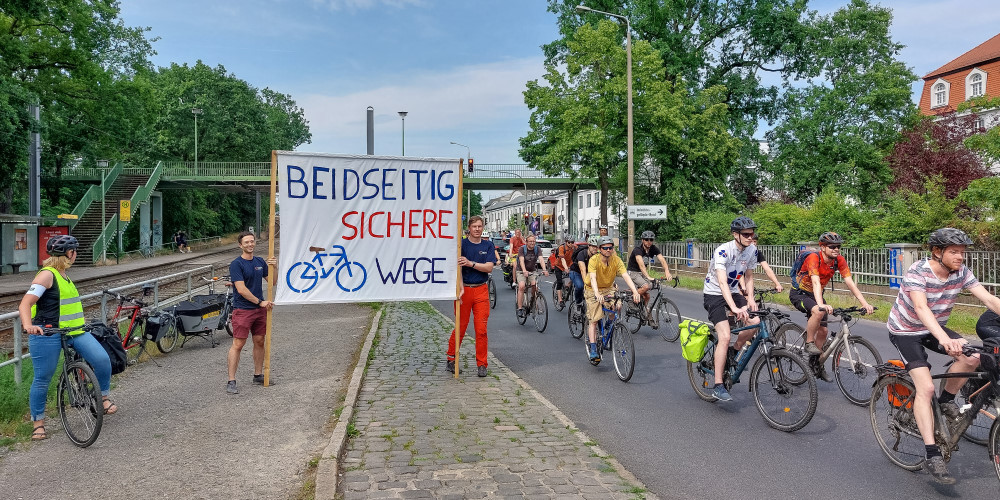 Fahrraddemo  Foto:  ADFC Jürgen Ilchmann