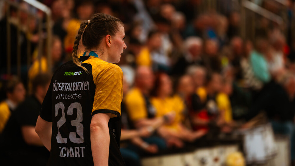 konzentriert, wie hier Jasmin Eckart, wollen die Bienen gegen Bad Wildungen auftreten. Foto: Julien Krüger