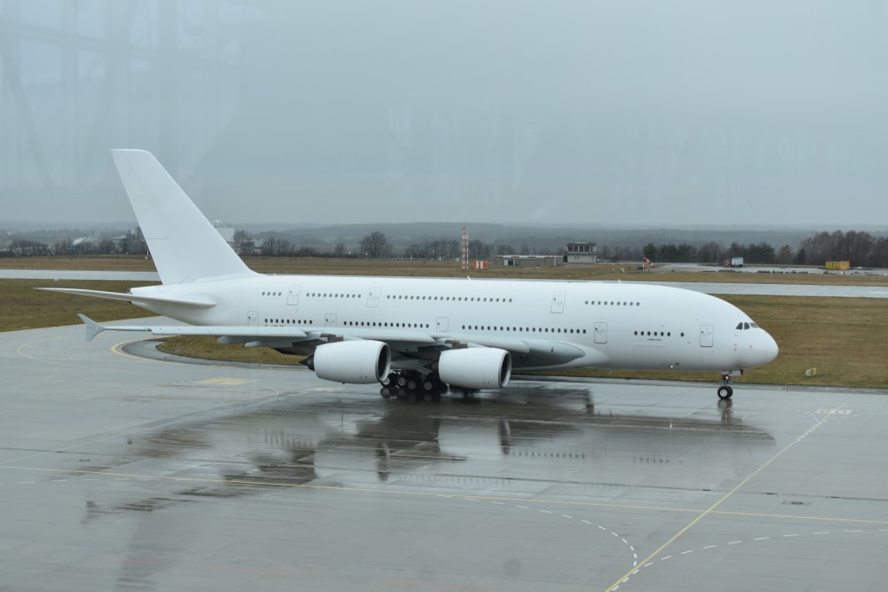 komplett weißer A380   © MeiDresden.de