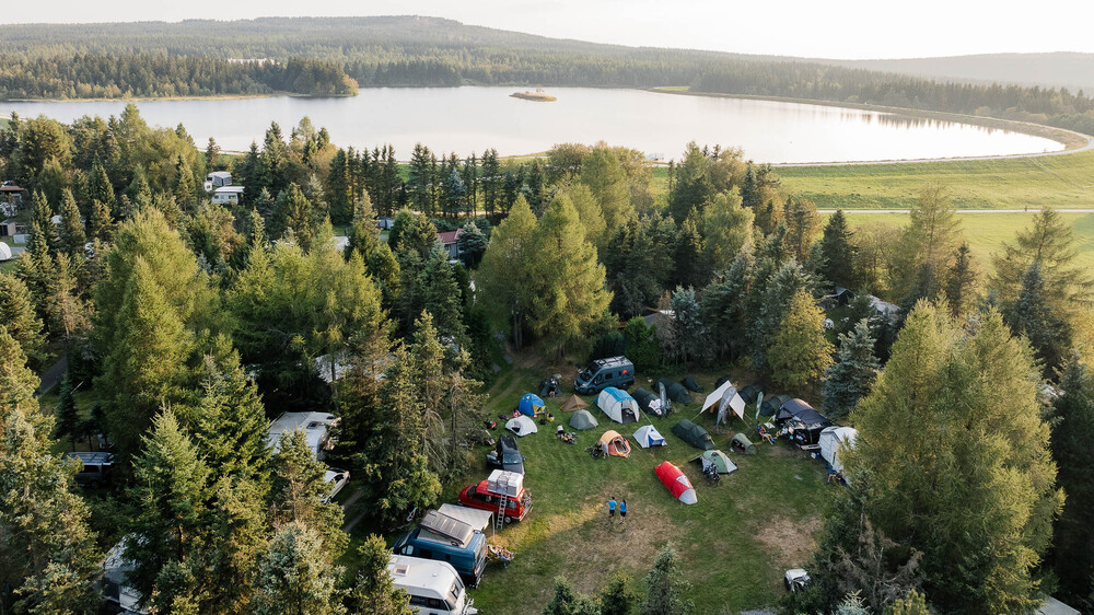 Gravel-Camp-Erzgebirge-2024-Drohne. ©lifeCYCLEmedia-Martin-Donat