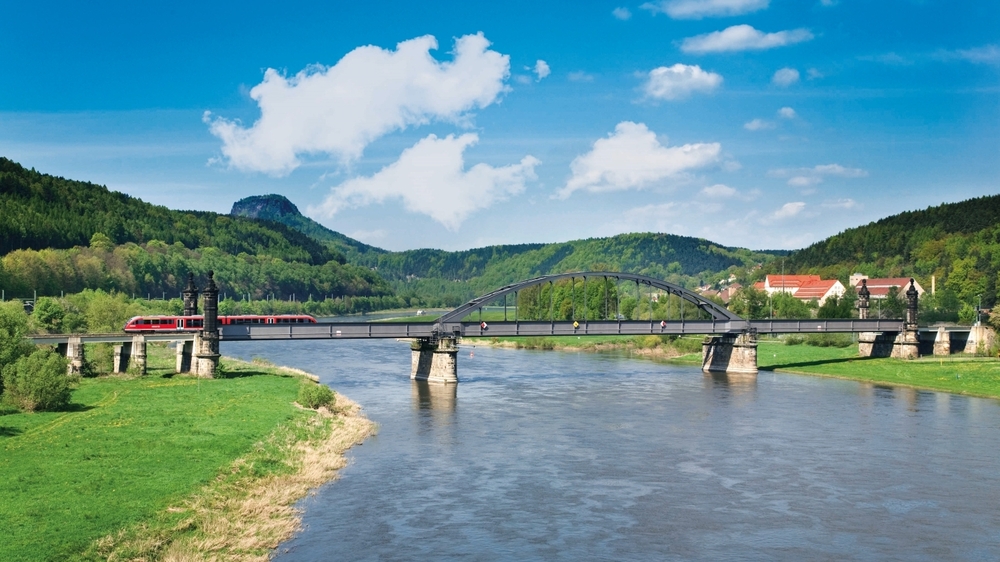 Anreise HSW Zug der Nationalparkbahn, Foto: Lars Neumann