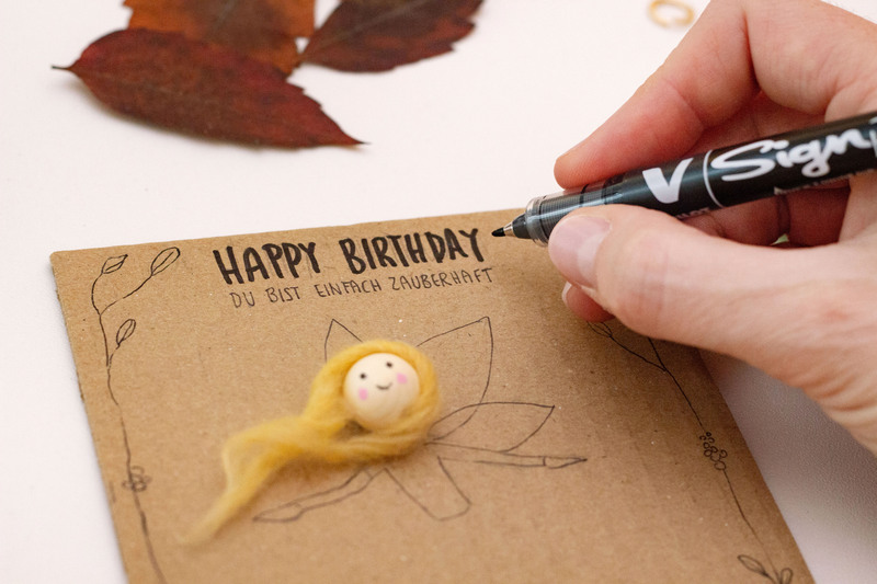 Mit Stiften wie dem VSign Pen lassen sich dekorative Schriftzüge kreieren. Foto: DJD/Pilot Pen