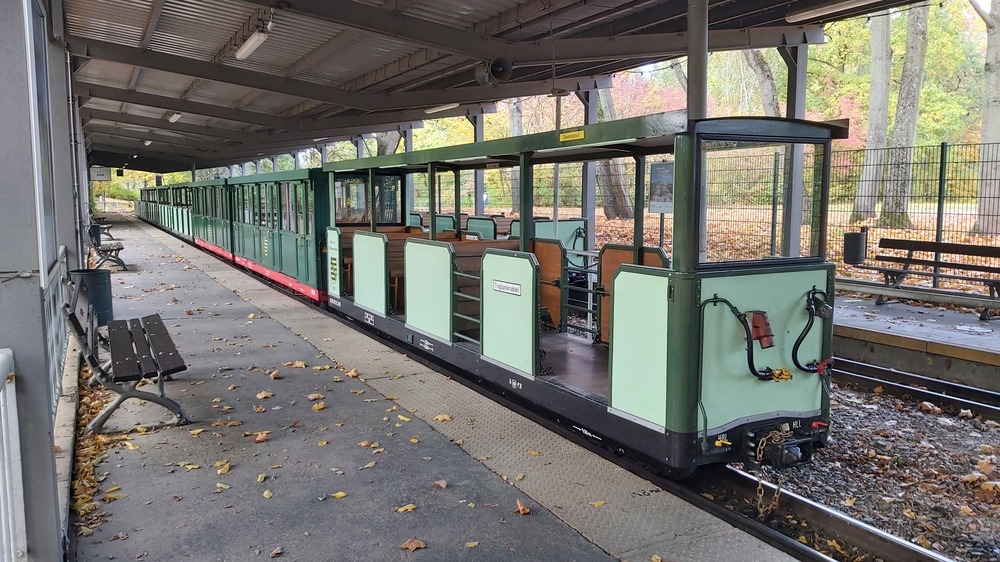 Dresdner Parkeisenbahn startet ins Saisonende 2025. Foto: MeiDresden.de