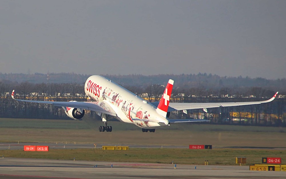 SWISS A350 in Prag  Foto: © Tim Völkel