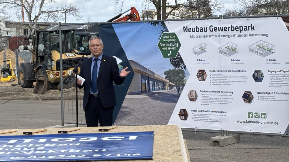 Bürgermeister Jan Pratzka, Beigeordneter für Wirtschaft, Digitales, Personal und Sicherheit der Landeshauptstadt Dresden. Foto: meeco Communication Services