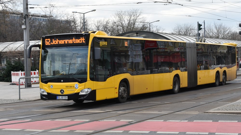 Arbeitgeberverband und Vereinte Dienstleistungsgewerkschaft erzielen in der Nacht zum Dienstag ein vorläufiges Verhandlungsergebnis ©MeiDresden.de